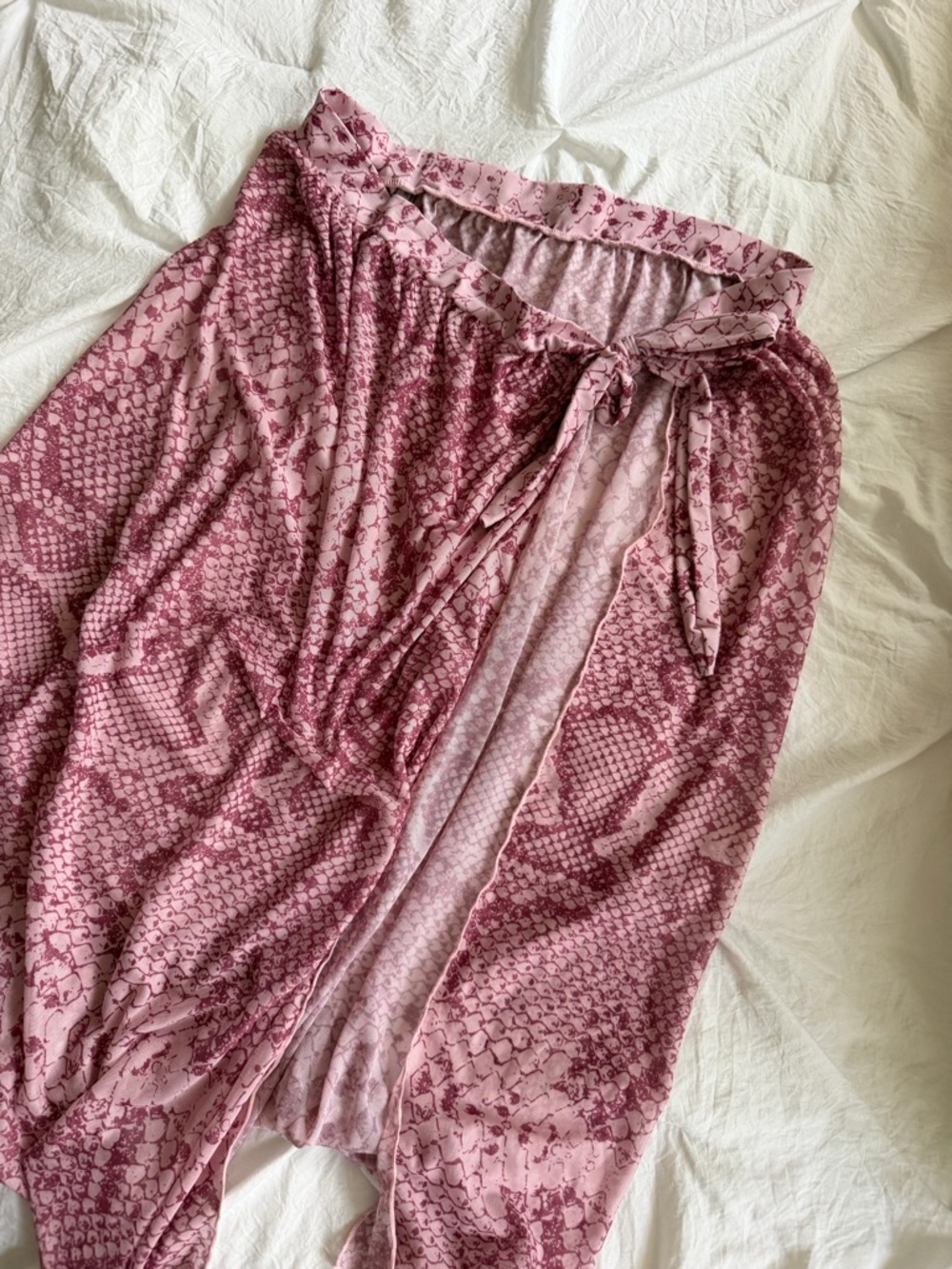 SHEIN Pink Patterned Bikini Set with Matching Cover-Up - Picture 3 of 4